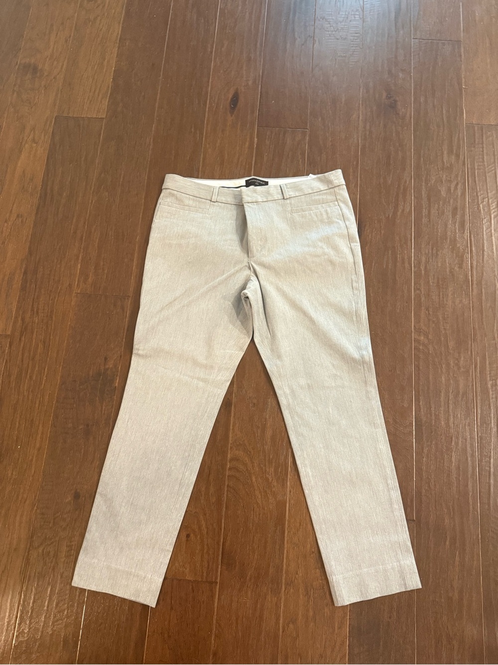 Banana Republic Women's Light Gray Slim Cropped Trousers